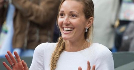 Dama stila: Jelena Đoković uvijek nosi ove dvije stvari 