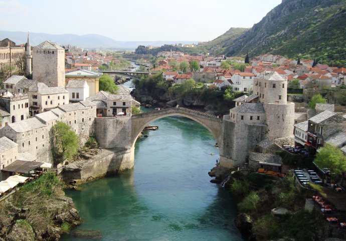 Građani Mostara poručili: Ne vjerujemo u dogovor