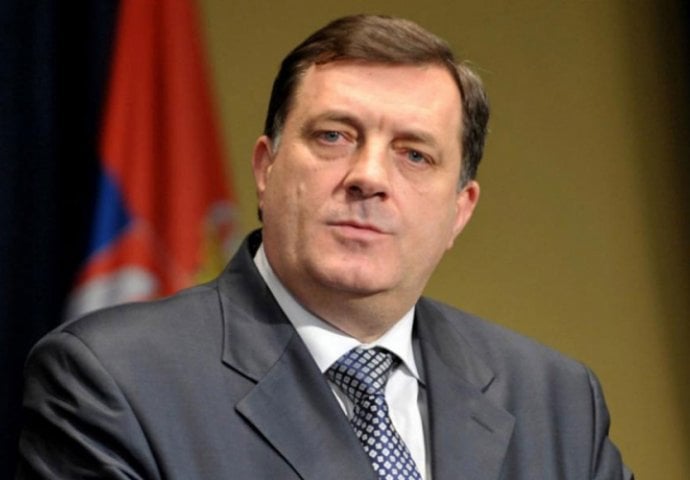 Dodik: U RS-u se uči jezik kako piše u Ustavu