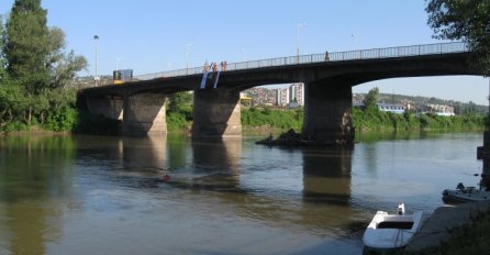 DOBOJ: Iz rijeke Bosne izvučeno nepoznato tijelo ženske osobe