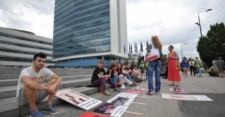 Protest protiv ukidanja zabrane djelovanja krznarskih firmi u BiH