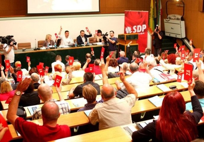 Glavni odbor SDP BiH potvrdio većinu lista kandidata za lokalne izbore