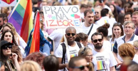 Zagreb Pride pod sloganom : 'Još Hrvatska ni’ propala!'