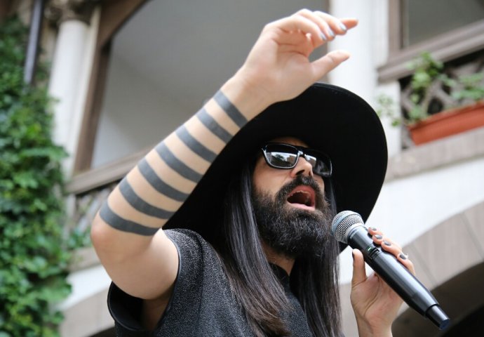 Pred velikim auditorijem promovirana knjiga 'Mila" autora Bože Vreće