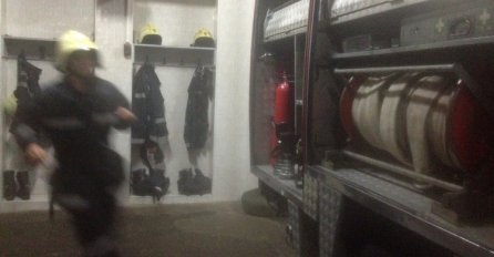 Vatrogasci gase požar, spašavaju ljude i imaju neobične intervencije
