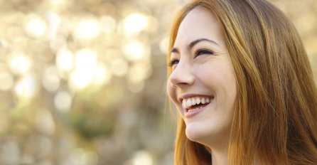Smirene i u najtežim situacijama - 5 tajni optimističnih žena