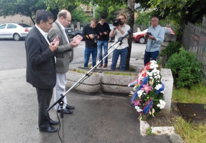 Obilježena 23. godišnjica ubistava na mezarju Budakovići