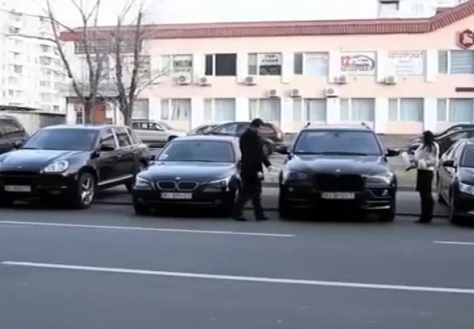 Ovo je snimak koji pokazuje kako novac mijenja ljude, nažalost (VIDEO)