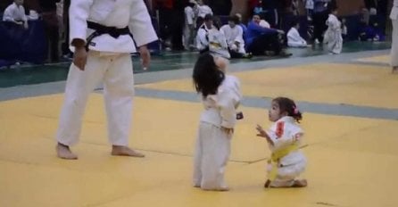 Ovo je najslađa borba koju ćete vidjeti, pogledajte kako je završila (VIDEO)