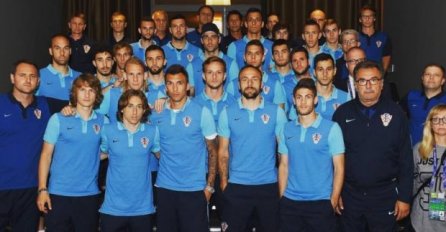 Emotivna poruka podrške hrvatskih reprezentativaca za kapitena Darija Srnu