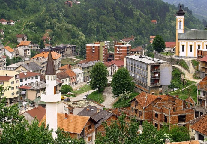 Počeo bojkot nastave u Srebrenici zbog "jezika bošnjačkog naroda"