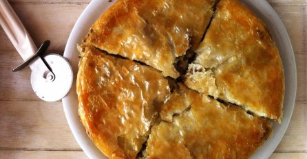 Ukusni burek na pekarski način 