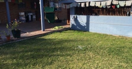 Kada je gledao arhitektonske planove svoje nove kuće, otkrio je da se nešto krije ispod njegovog imanja