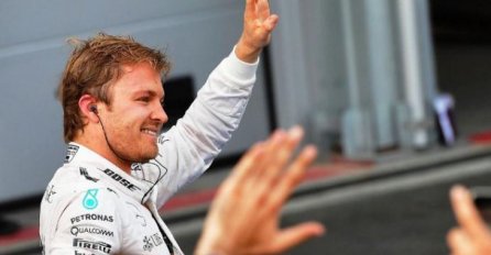 Nico Rosberg slavio u historijskoj trci u Bakuu