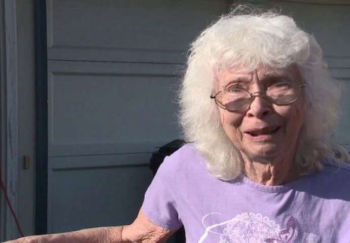 Starici je u dvorište ušlo 6 mladića: Kada je vidjela šta rade, nije mogla zadržati suze (VIDEO)