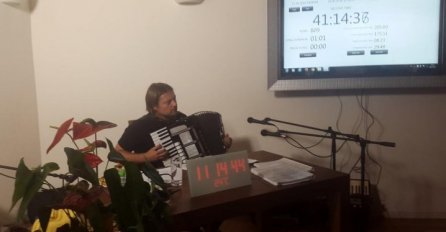 SVJETSKI REKORD: Slovenac svirao harmoniku 50 sati bez prestanka