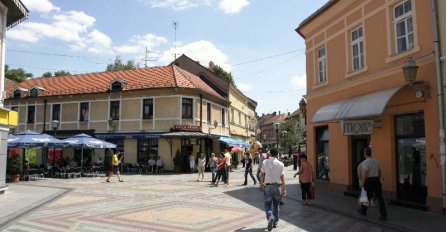 Tuzla: Neovlaštene osobe trguju turističkim aranžmanima