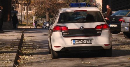 Sarajevo: BMW-om pokušali pregaziti policajce, uzvraćeno pucnjavom