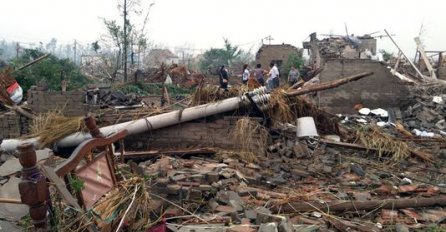 Kinu pogodio razoran tornado, život izgubilo najmanje 98 ljudi (VIDEO)