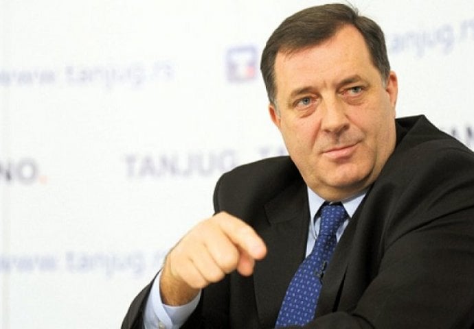 Dodik ponovo osporio bosanski jezik