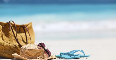4 stvari koje morate imati u svojoj torbi za plažu