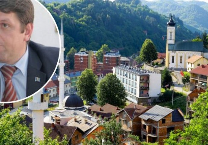 Duraković: Državni vrh Srbije nepoželjan u Srebrenici 