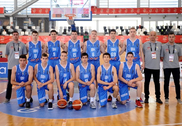 Kadetski košarkaši BiH slavili protiv Poljske u borbi za opstanak u A diviziji