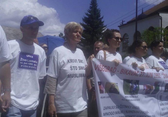 Novi.ba na protestnoj šetnji kroz Višegrad