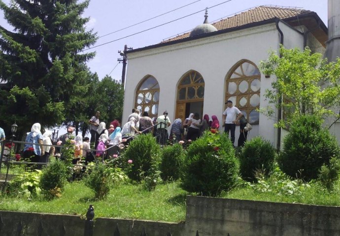 Novi.ba na protestnoj šetnji kroz Višegrad