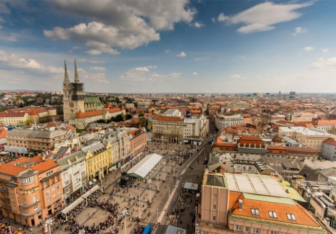 U Hrvatskoj osnovan Demokratski savez Srba