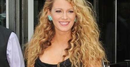 U četiri koraka do (ne)savršenih kovrča Blake Lively