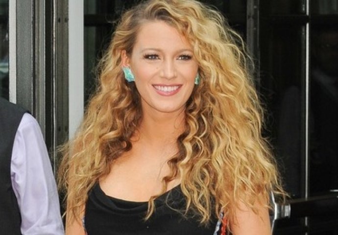 U četiri koraka do (ne)savršenih kovrča Blake Lively