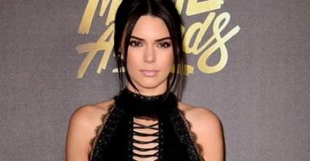 Povratak u prošlost: Neobične frizure Kendall Jenner i Belle Hadid