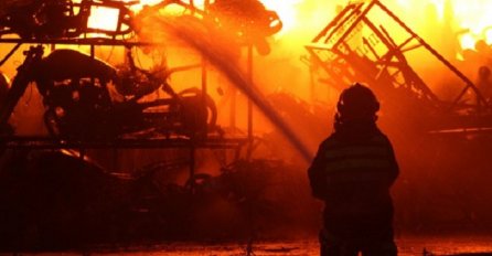 GORI ZATVOR U NIŠU: 70 kvadratnih metara u plamenu!