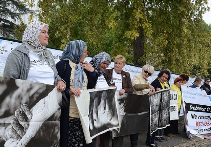 Majke Srebrenice: Svako ko negira genocid nepoželjan je u Potočarima 11. jula 