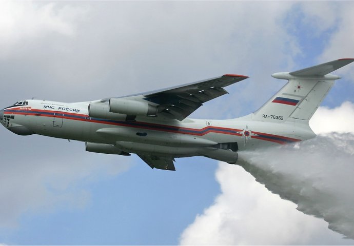 Nestao ruski avion sa 11 članova posade tokom gašenja šumskog požara