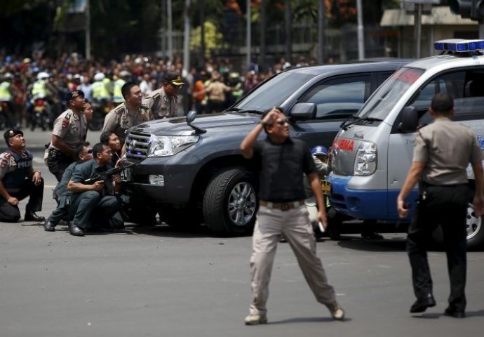 Bombaš samoubica napao je policijsku stanicu u Indoneziji 