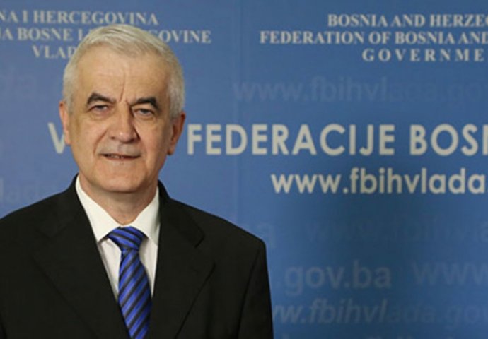 Ministar Mandić pozvao Poreznu upravu da skine blokadu s bolnica i “da se ne igra sa zdravljem ljudi”