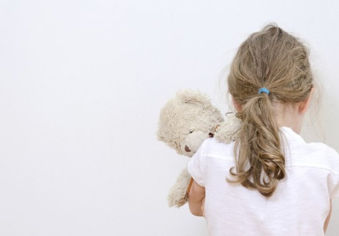 Zlostavljale djevojčicu, a onda je došla njena starija sestra i pozvala ih na ‘zabavu’