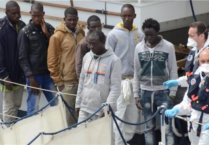 Italija: Izvučeno 217 tijela iz potonulog broda sa migrantima