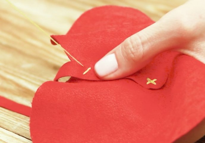 Napravi svoju jedinstvenu futrolu za naočale u samo 10 minuta