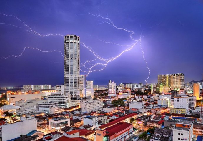 Prestižna nagrada National Geographica: Mongolski konjanik najbolja je fotografija godine