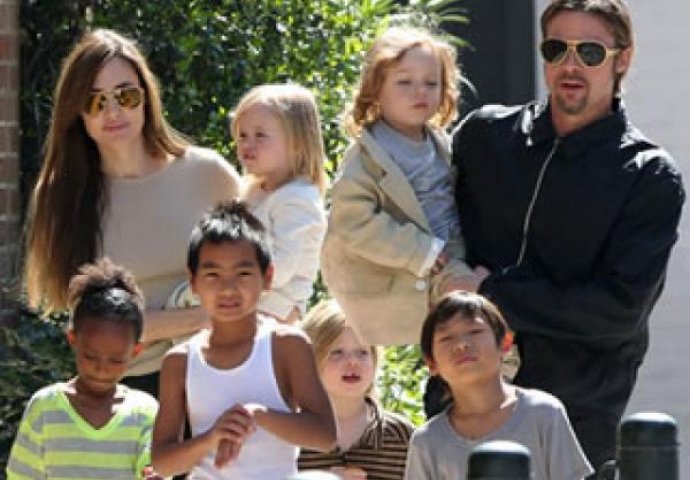 Obitelj Jolie-Pitt u šopingu
