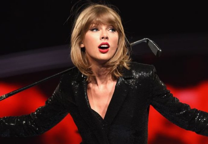 Ljutita majka objavila fotku i izazvala haos: 'Ovo je vagina Taylor Swift'