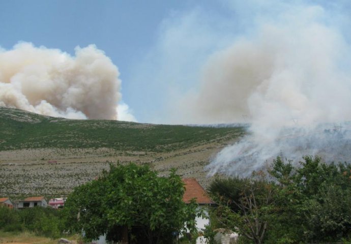 U Hercegovini u posljednja 24 sata zabilježeno dvadeset požara