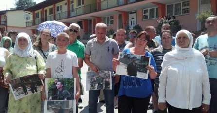 U Srebrenici Bošnjaci i Srbi obilježili stradanje civilnih žrtava