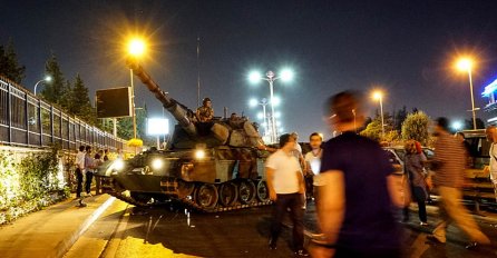 Turska: Otpušteno 540 vojnika