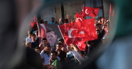 Uhapšeno 11 pučista na aerodromu u Istanbulu