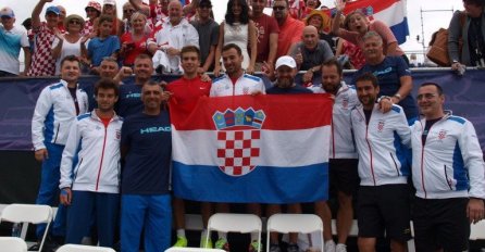 Senzacija svih senzacija: Borna Ćorić šokirao Amerikance i odveo Hrvate u polufinale
