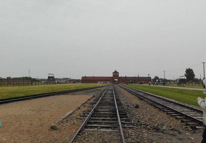 Auschwitz: Genocid i holokaust iz kojih svijet ništa nije naučio